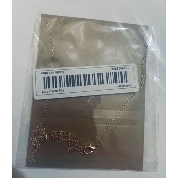 SCORPIO GOLD ZODIAC STAR SIGN HOROSCOPE NECKLACE - Picture 9 of 11